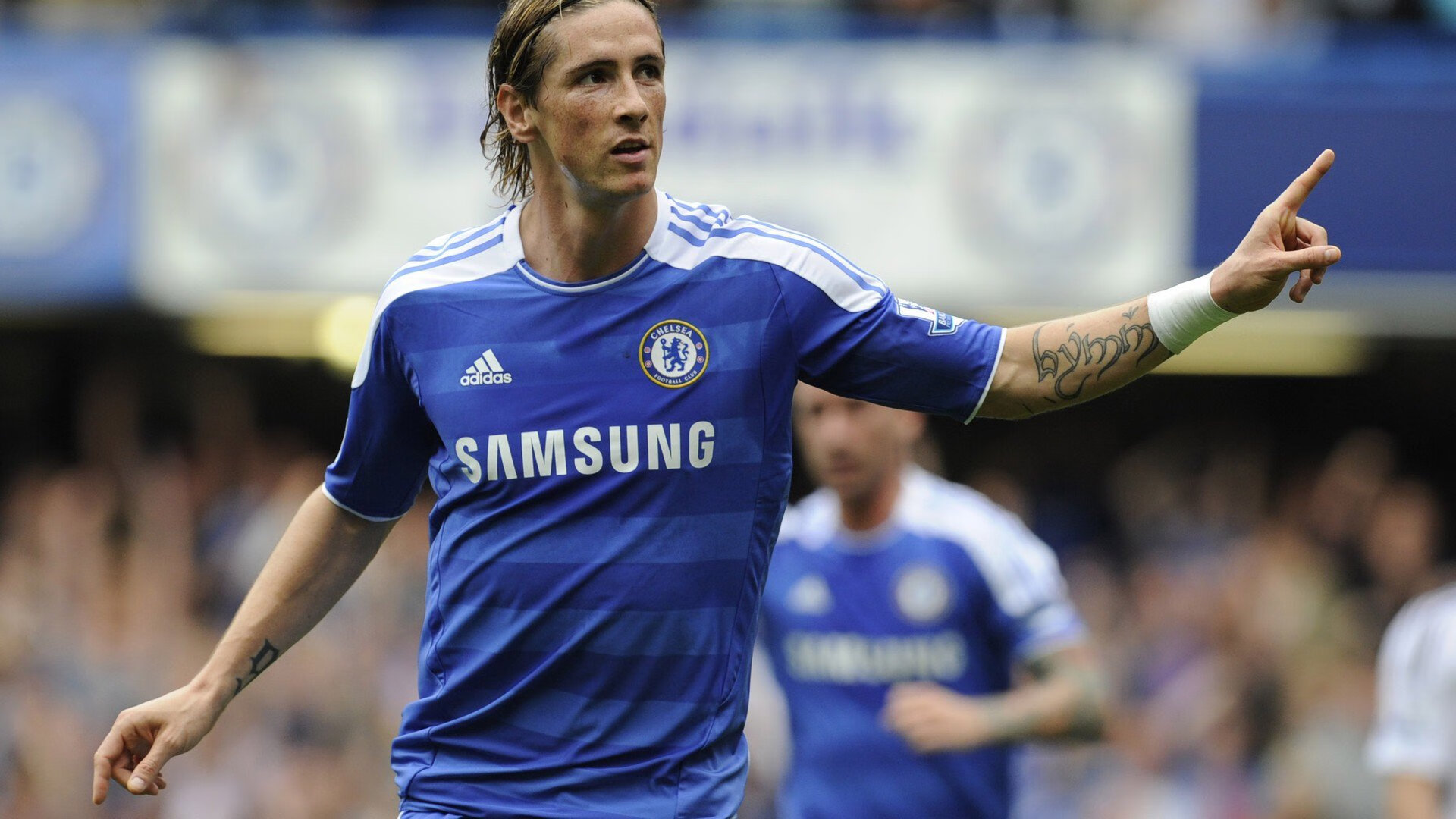 职业联赛鼓励本土教练参与顶级执教培训，职业联赛教练可以上场吗